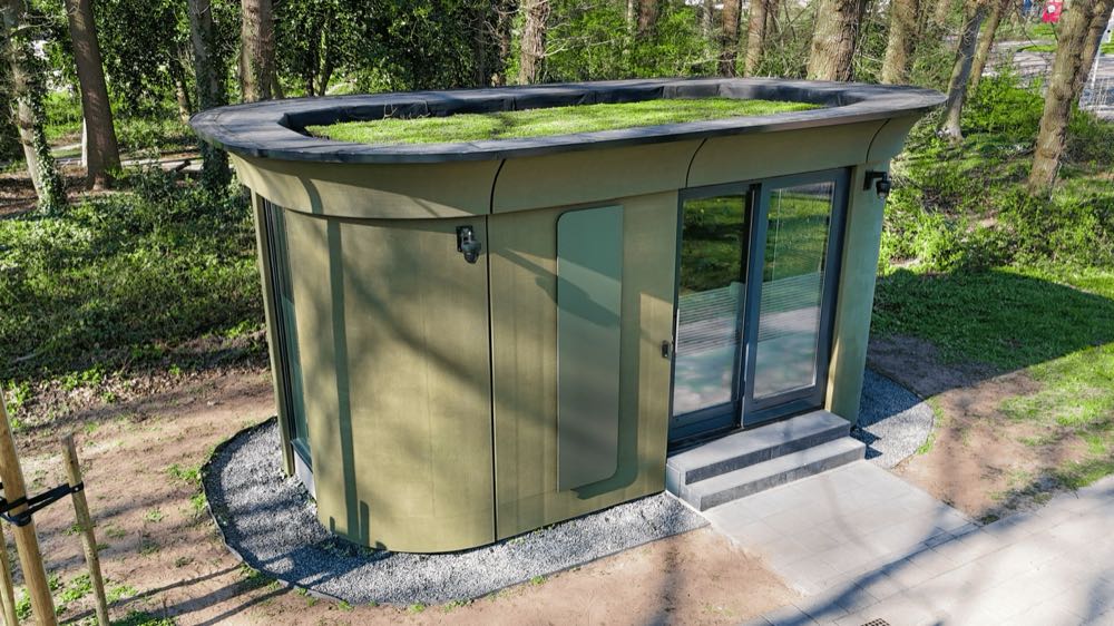 Focus werkruimte met groen dak